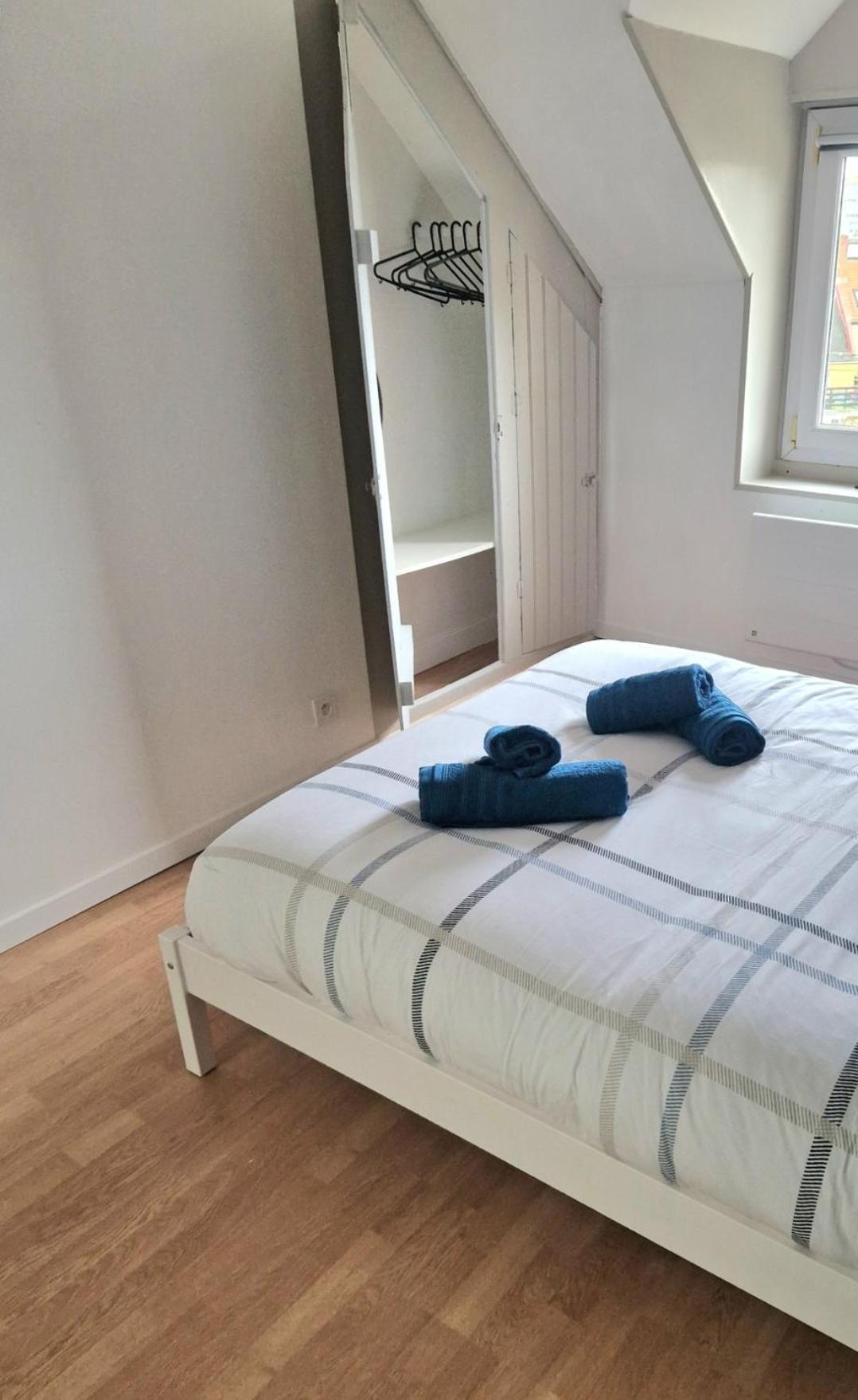 Spacieuce Maison Proche De Nausicaa, Gare Et Remparts, 3 Chambres, Free Parking, Netflix, Primes Video, Free Wifi Boulogne-sur-Mer Exterior photo